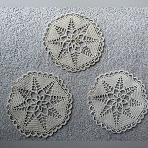 Lot Of 3 Hand Made Crochet Doilies 6” Beige Wedding Tea Party Table Flower New